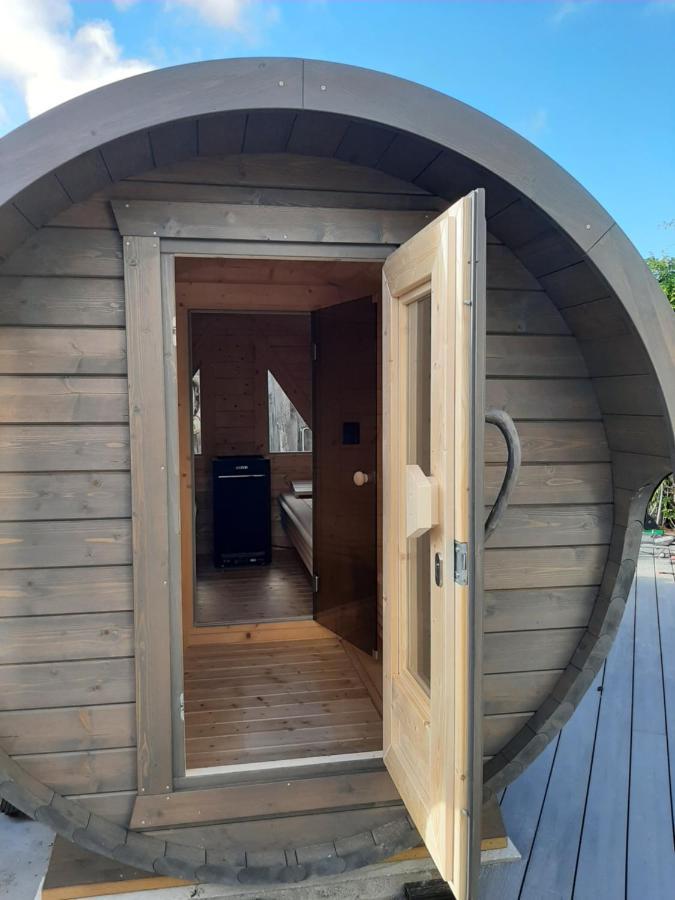 Landhotel Ostseetraum & Fewo روستوك المظهر الخارجي الصورة