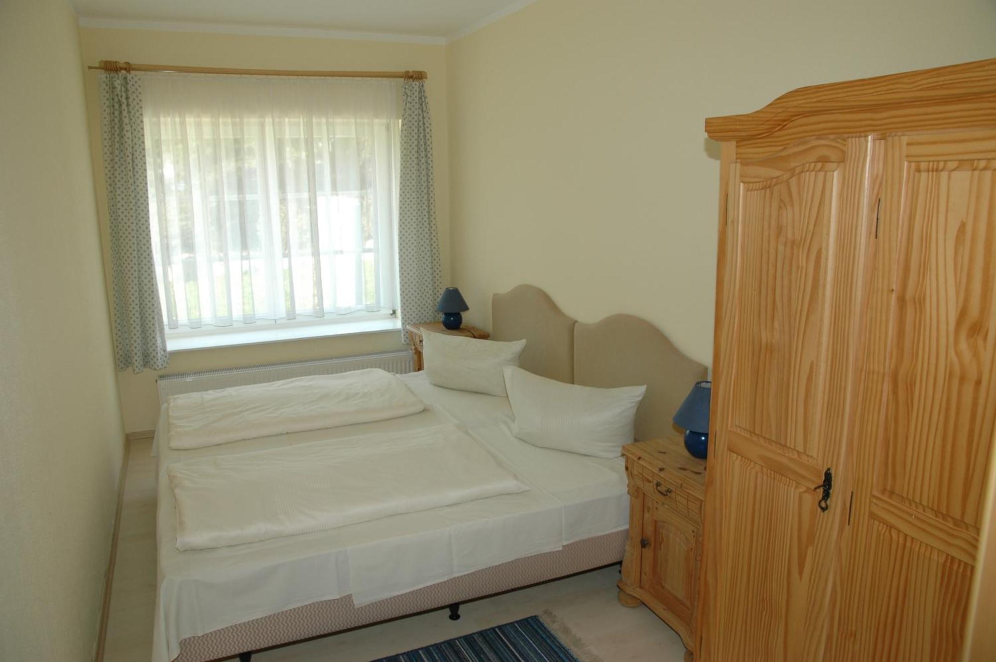 Landhotel Ostseetraum & Fewo روستوك المظهر الخارجي الصورة