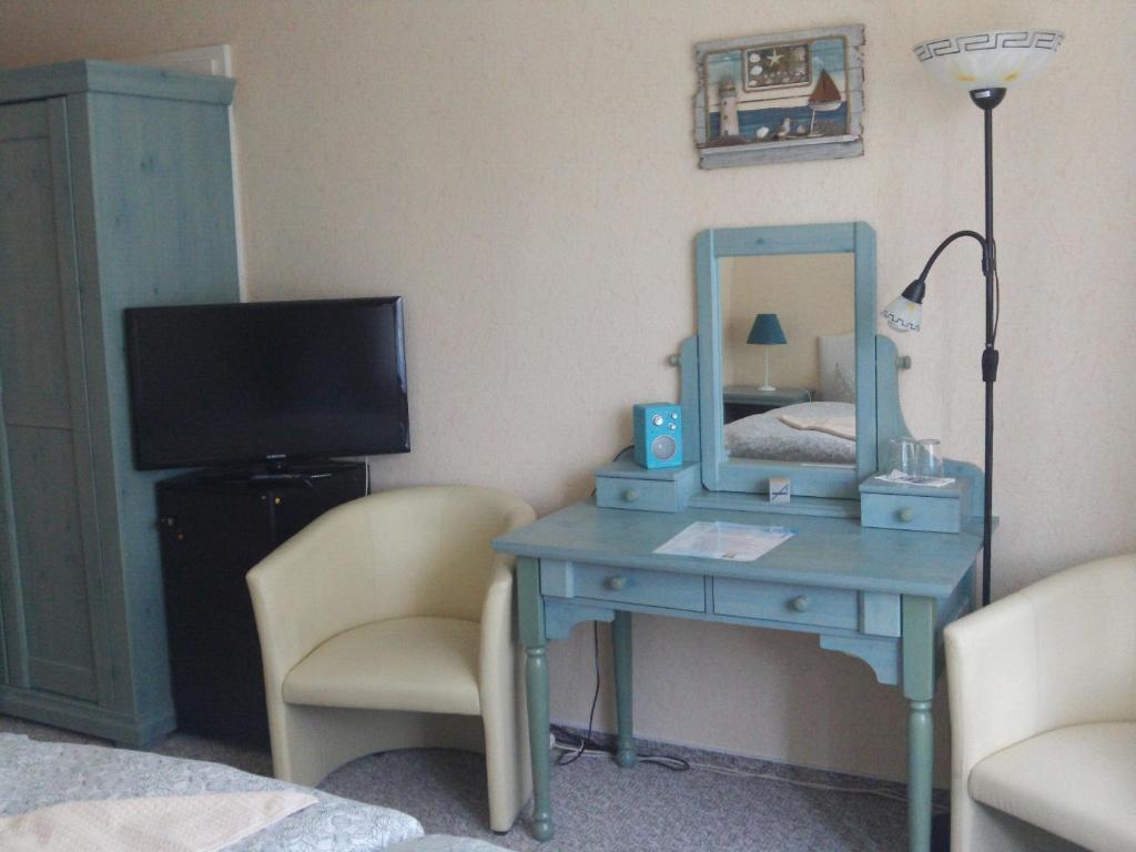 Landhotel Ostseetraum & Fewo روستوك الغرفة الصورة